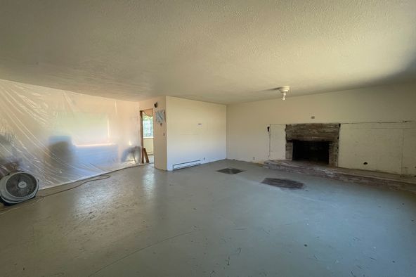 476910 Hwy 95, Ponderay, ID 83852